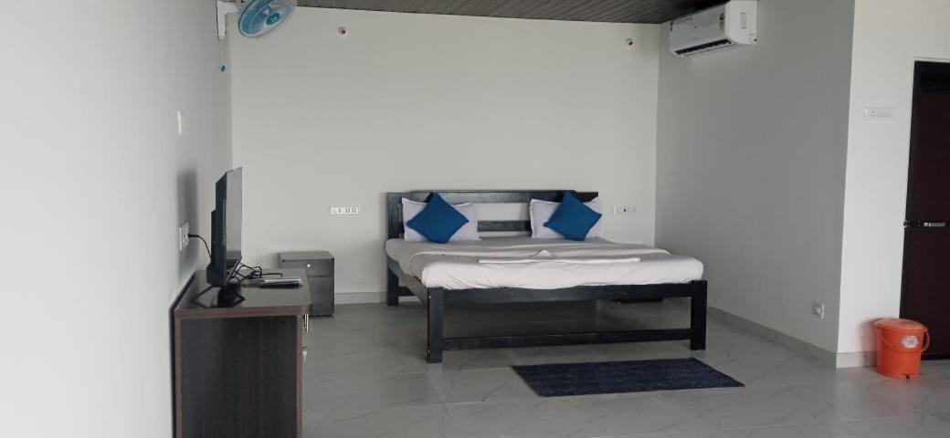 White Seasons Resort And Spa Devbag Chaoka Esterno foto